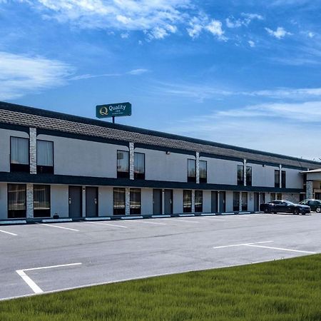 Quality Inn Кливланд Екстериор снимка
