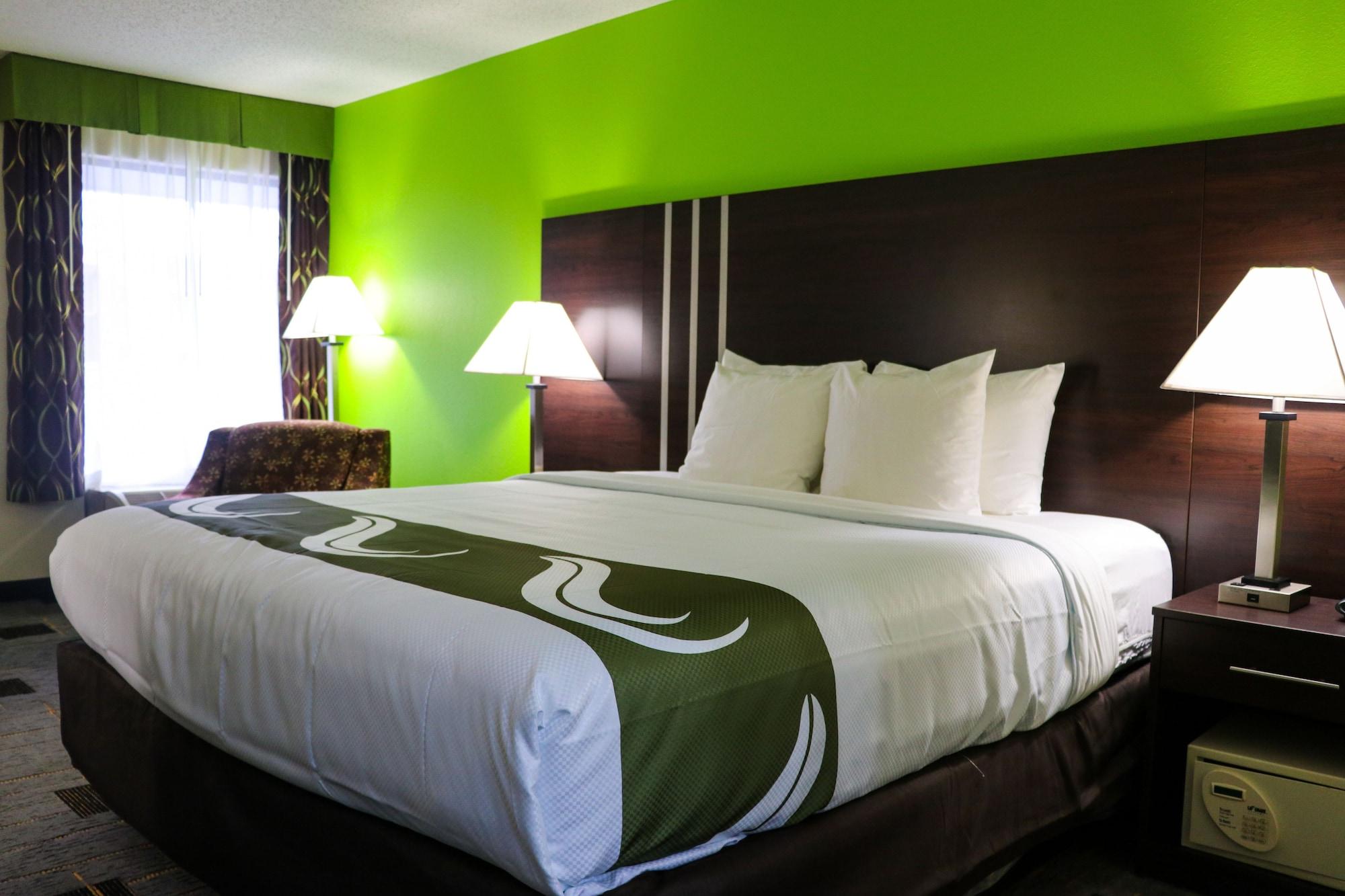 Quality Inn Кливланд Екстериор снимка