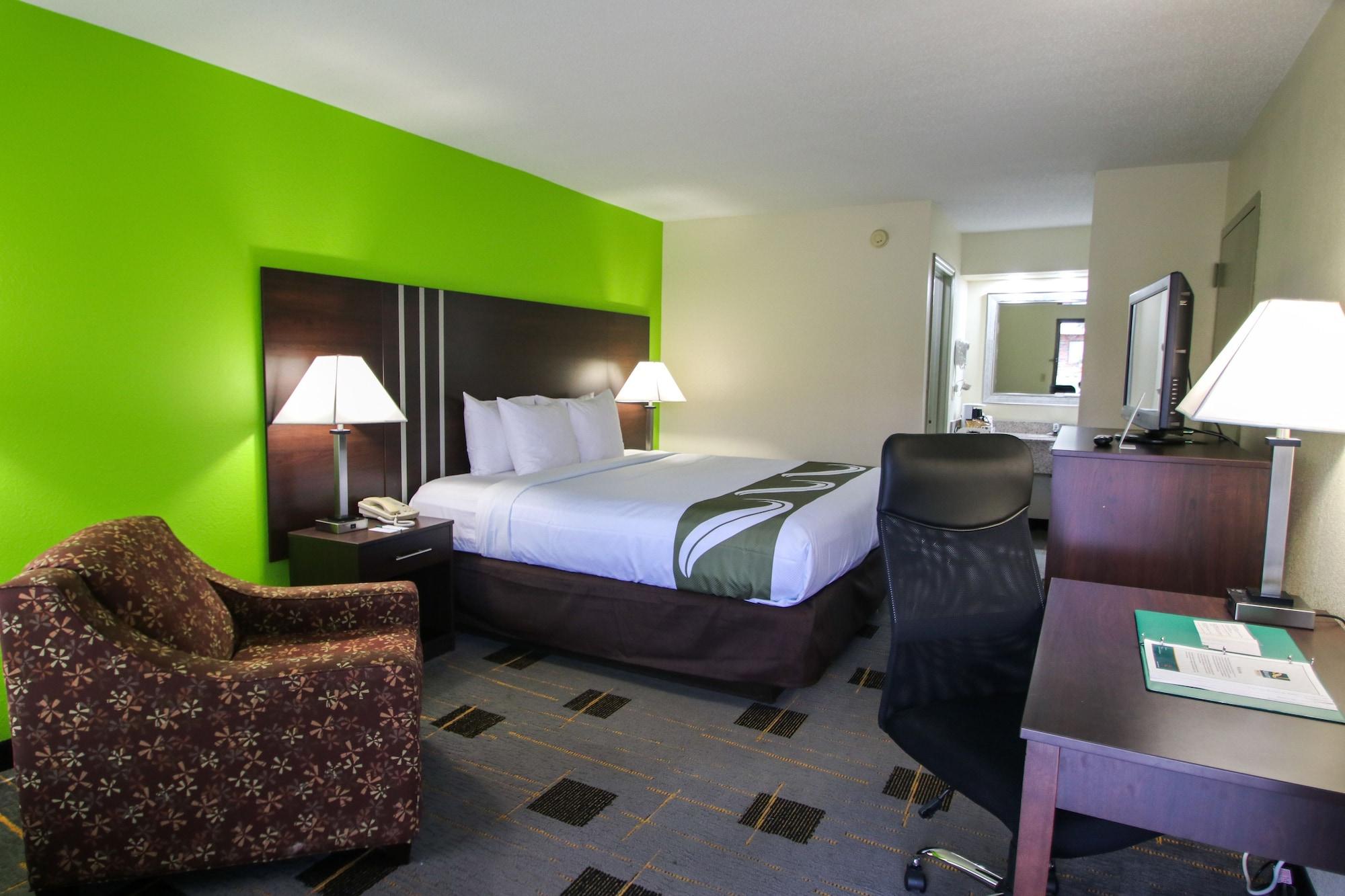 Quality Inn Кливланд Екстериор снимка