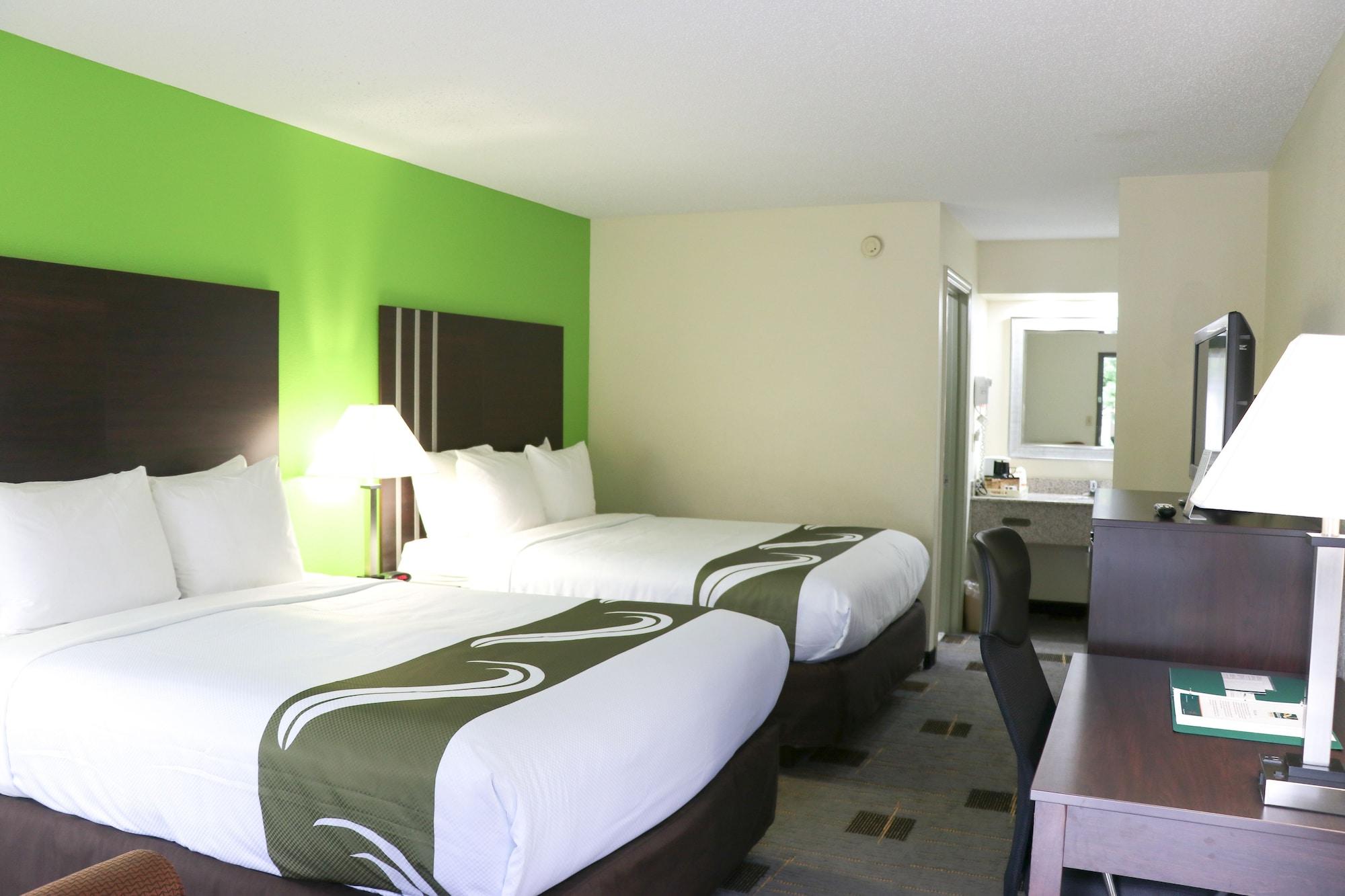 Quality Inn Кливланд Екстериор снимка