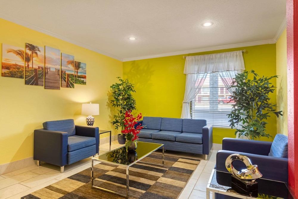 Quality Inn Кливланд Екстериор снимка