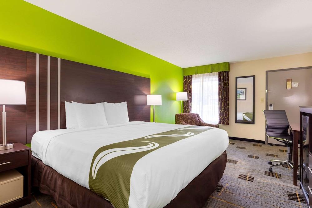 Quality Inn Кливланд Екстериор снимка