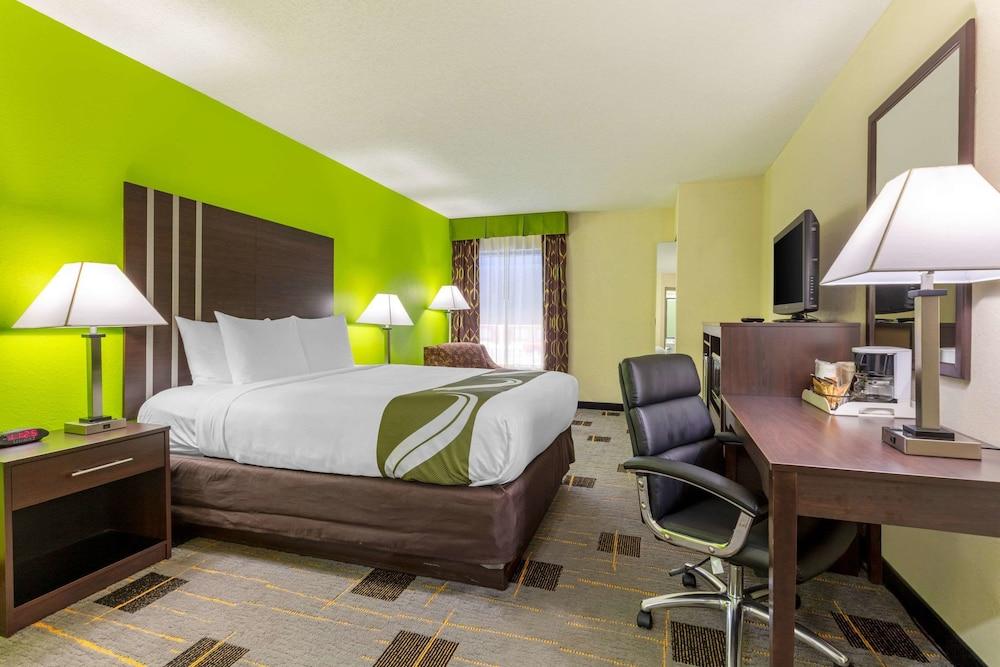 Quality Inn Кливланд Екстериор снимка